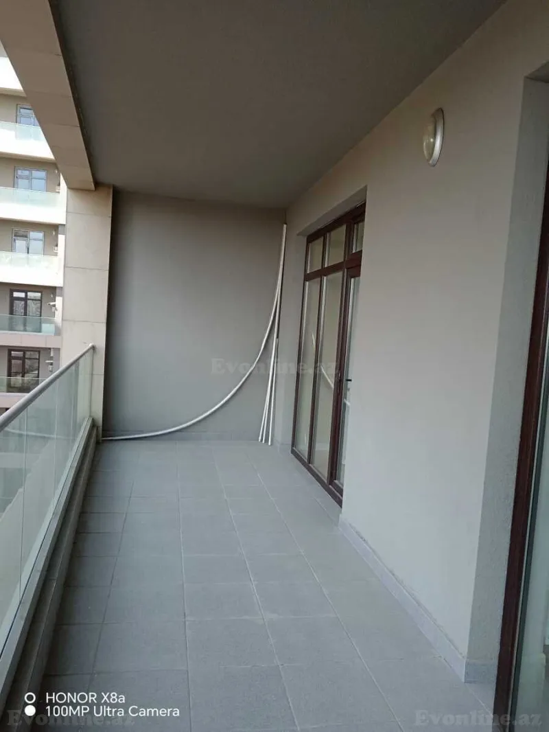 Kirayə verilir 3 otaqlı Mənzil Yeni tikili 145 m² 8 Noyabr m. - şəkil 15