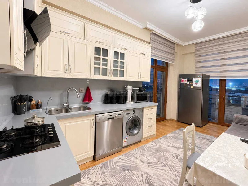 Satılır 3 otaqlı Mənzil Yeni tikili 105 m² Neftçilər m. - şəkil 7