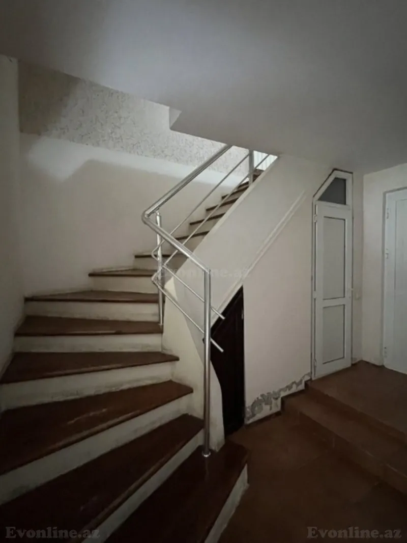 Satılır 10 otaqlı Həyət evi 500 m² Nəsimi m. - şəkil 23