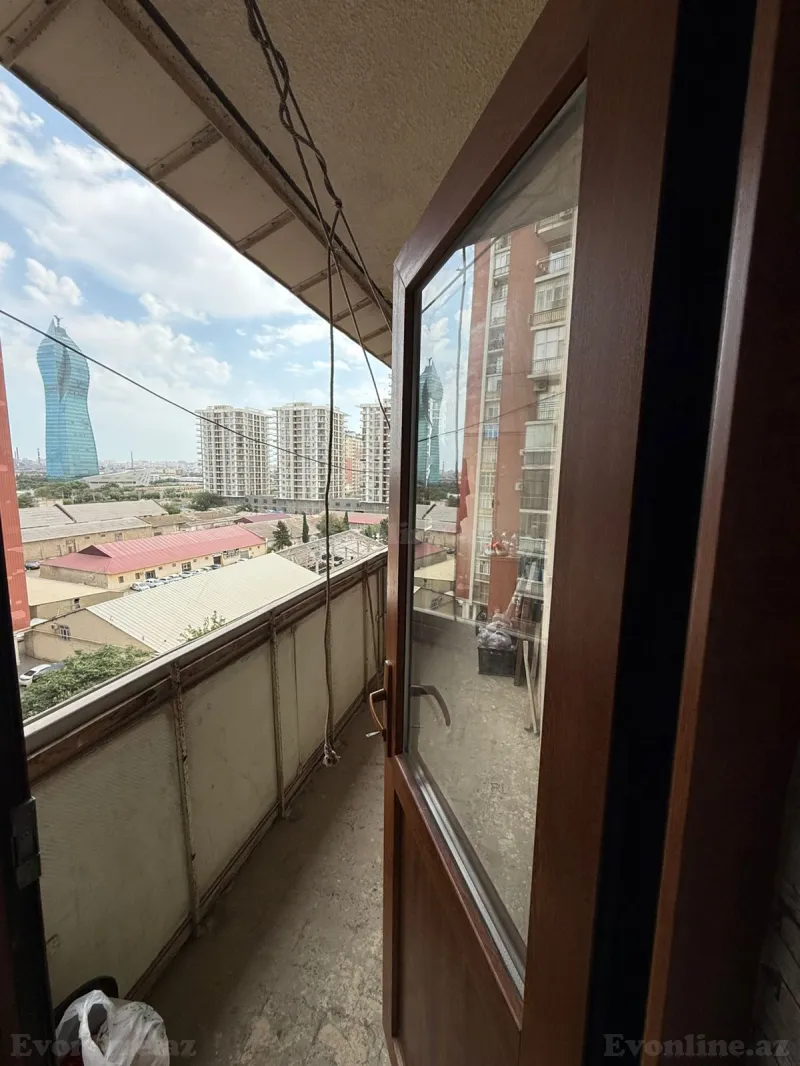 Satılır 2 otaqlı Mənzil Köhnə tikili 80 m² Nəriman Nərimanov m. - şəkil 2
