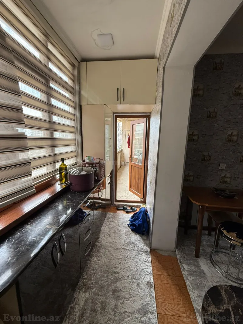 Satılır 2 otaqlı Mənzil Köhnə tikili 80 m² Nəriman Nərimanov m. - şəkil 6