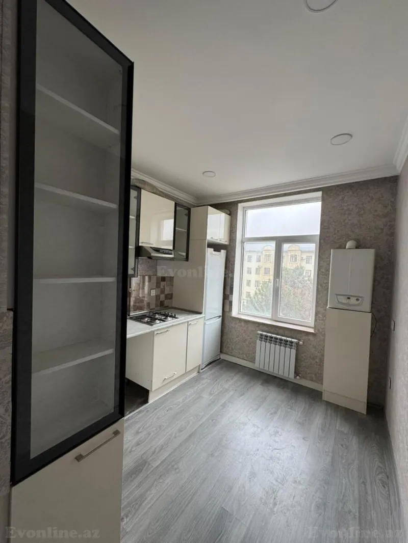 Satılır 3 otaqlı Mənzil Köhnə tikili 80 m² Nərimanov r. - şəkil 6