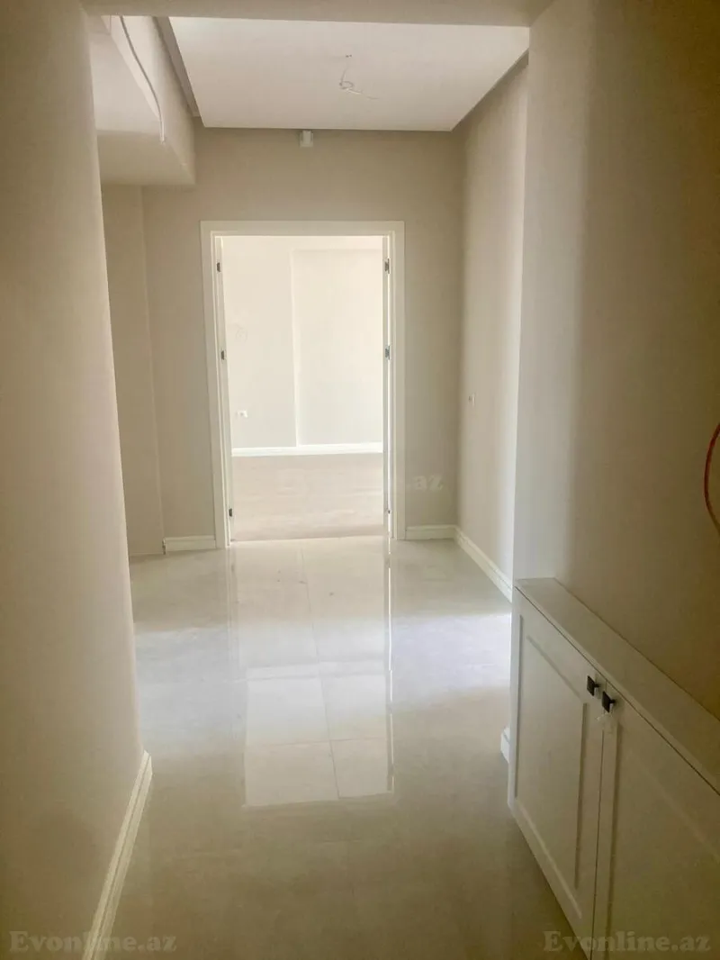 Satılır 4 otaqlı Mənzil Yeni tikili 130 m² Bakmil m. - şəkil 5