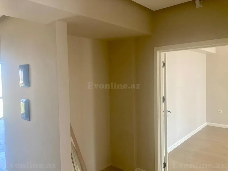 Satılır 4 otaqlı Mənzil Yeni tikili 130 m² Bakmil m. - şəkil 9