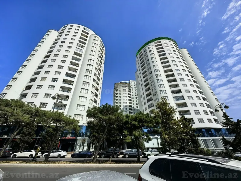 Satılır 4 otaqlı Mənzil Yeni tikili 260 m² 28 May m. - şəkil 2