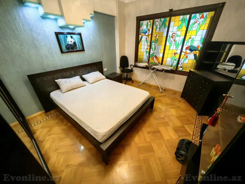 Satılır 4 otaqlı Mənzil Yeni tikili 260 m² 28 May m. - şəkil 24