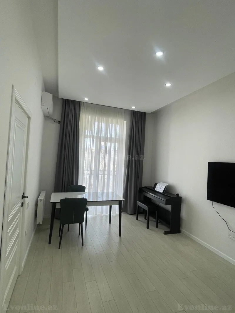 Satılır 1 otaqlı Mənzil Yeni tikili 355 m² Yasamal r. - şəkil 14