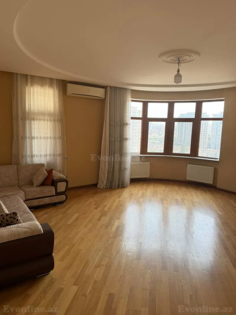 Satılır 3 otaqlı Mənzil Yeni tikili 150 m² Gənclik m. - şəkil 2
