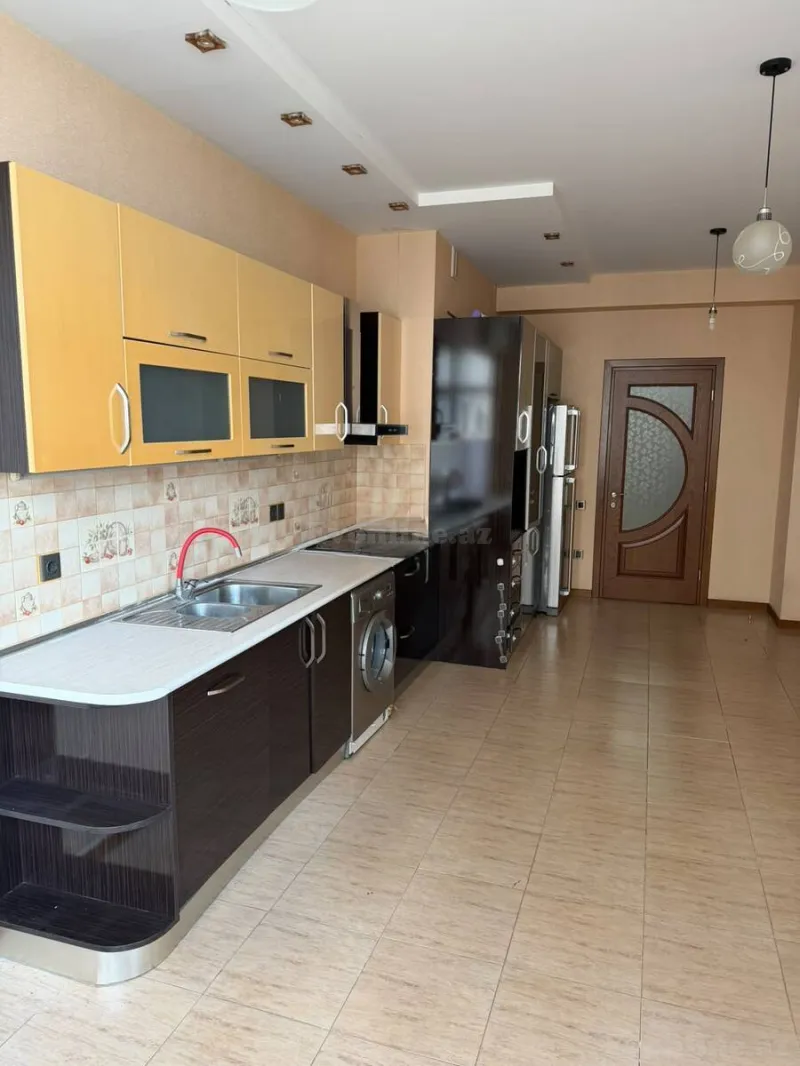 Satılır 3 otaqlı Mənzil Yeni tikili 150 m² Gənclik m. - şəkil 4