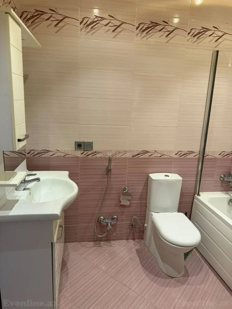 Satılır 3 otaqlı Mənzil Yeni tikili 150 m² Gənclik m. - şəkil 17