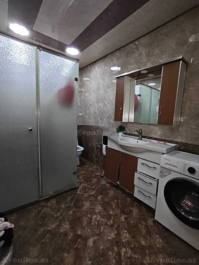 Satılır 3 otaqlı Mənzil Yeni tikili 137 m² İnşaatçılar m. - şəkil 5
