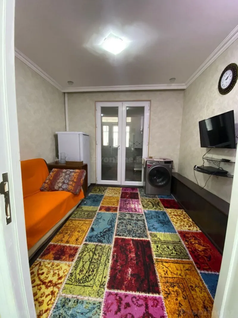 Satılır 5 otaqlı Mənzil Köhnə tikili 100 m² Əhmədli m. - şəkil 3