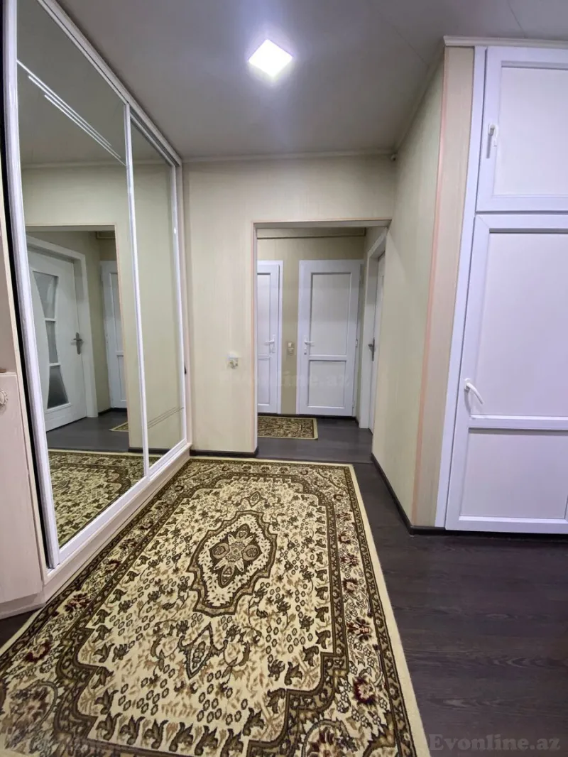 Satılır 5 otaqlı Mənzil Köhnə tikili 100 m² Əhmədli m. - şəkil 16