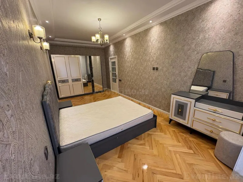 Kirayə verilir 3 otaqlı Mənzil Yeni tikili 132 m² Bakmil m. - şəkil 6