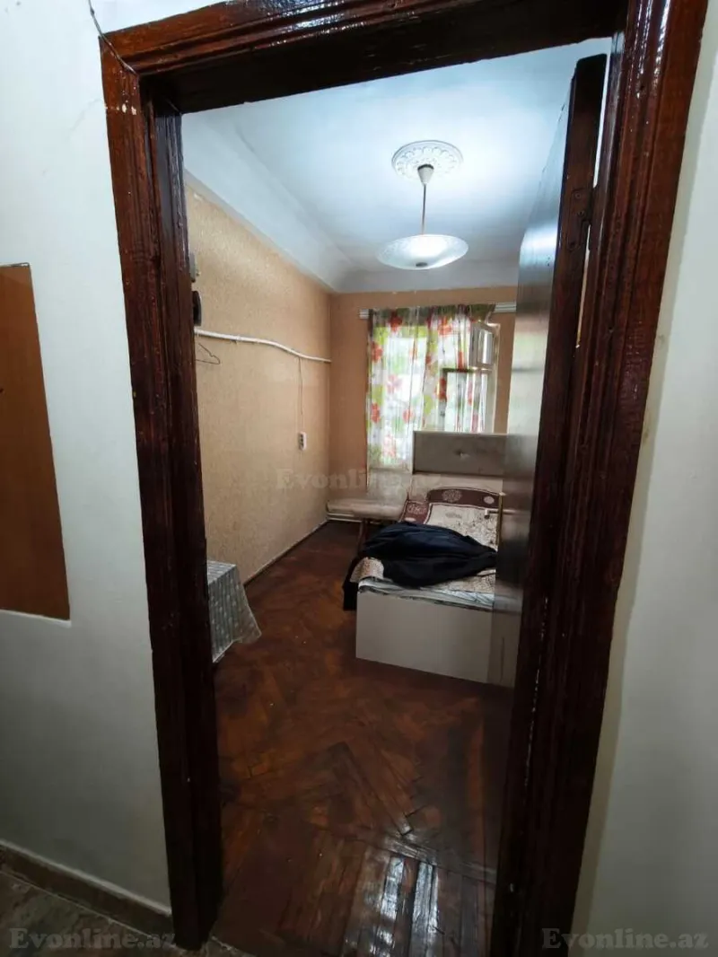Satılır 3 otaqlı Mənzil Köhnə tikili 70 m² Elmlər Akademiyası m. - şəkil 7