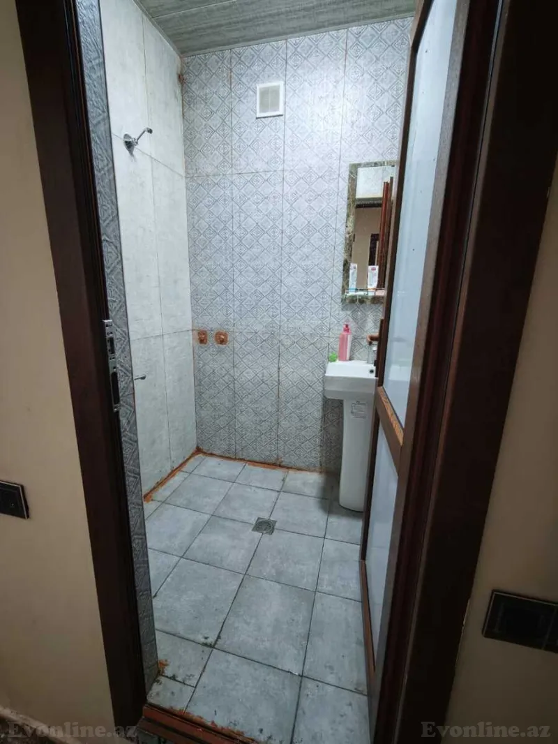 Satılır 3 otaqlı Mənzil Köhnə tikili 70 m² Elmlər Akademiyası m. - şəkil 18