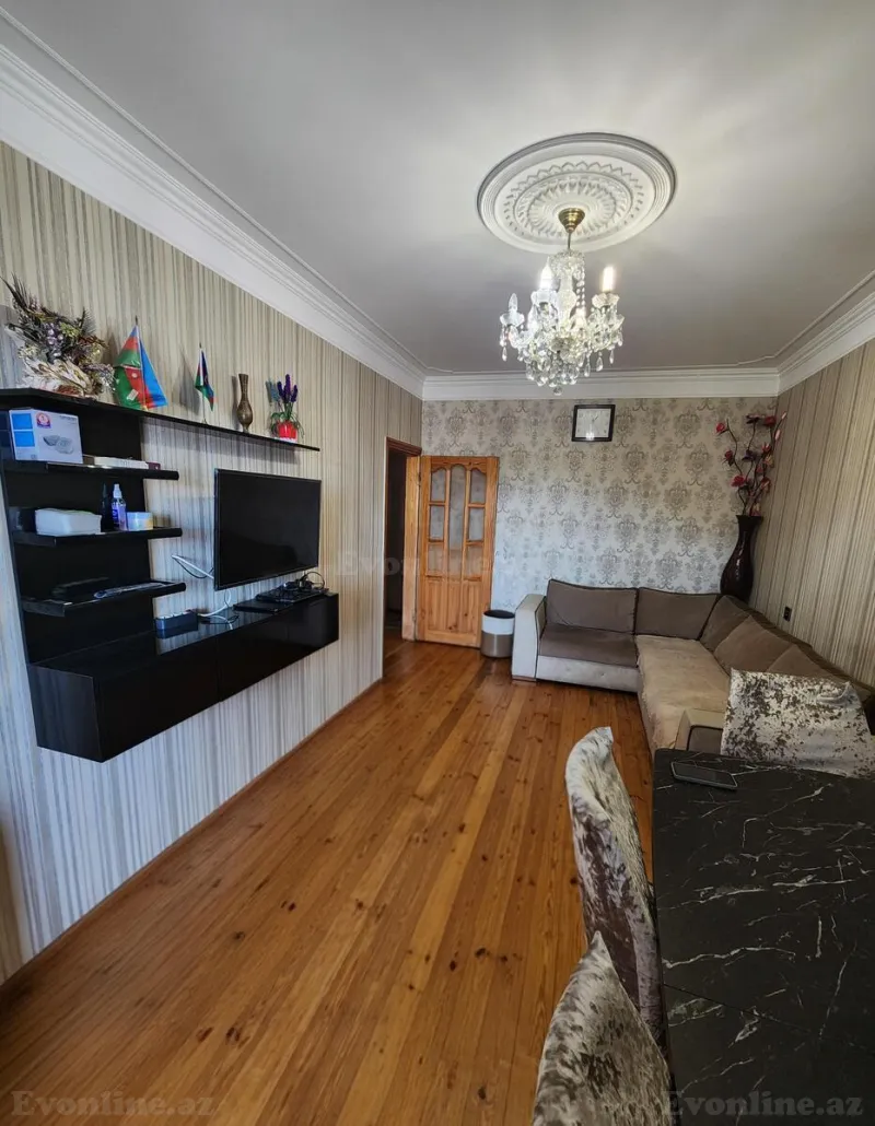 Satılır 3 otaqlı Mənzil Köhnə tikili 65 m² Qaraçuxur - şəkil 2