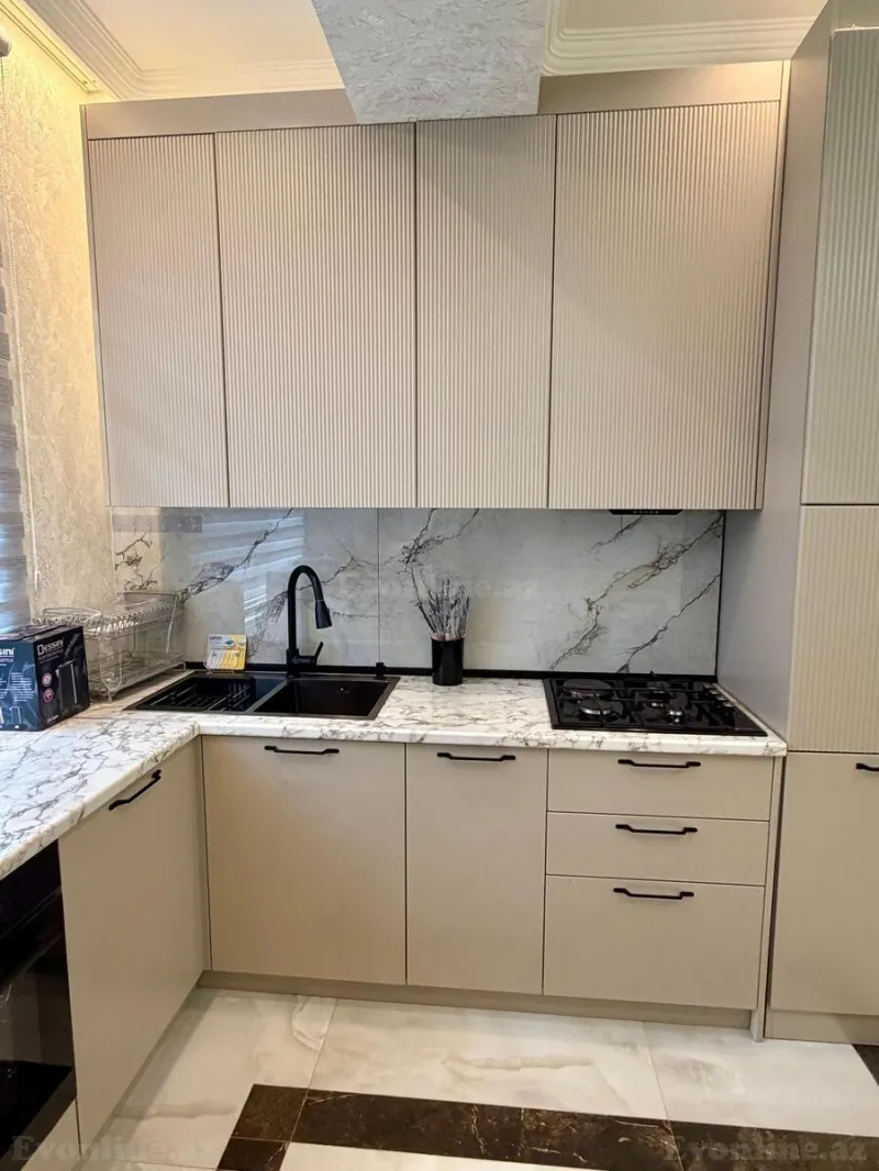 Kirayə verilir 2 otaqlı Mənzil Yeni tikili 90 m² 28 May m. - şəkil 11