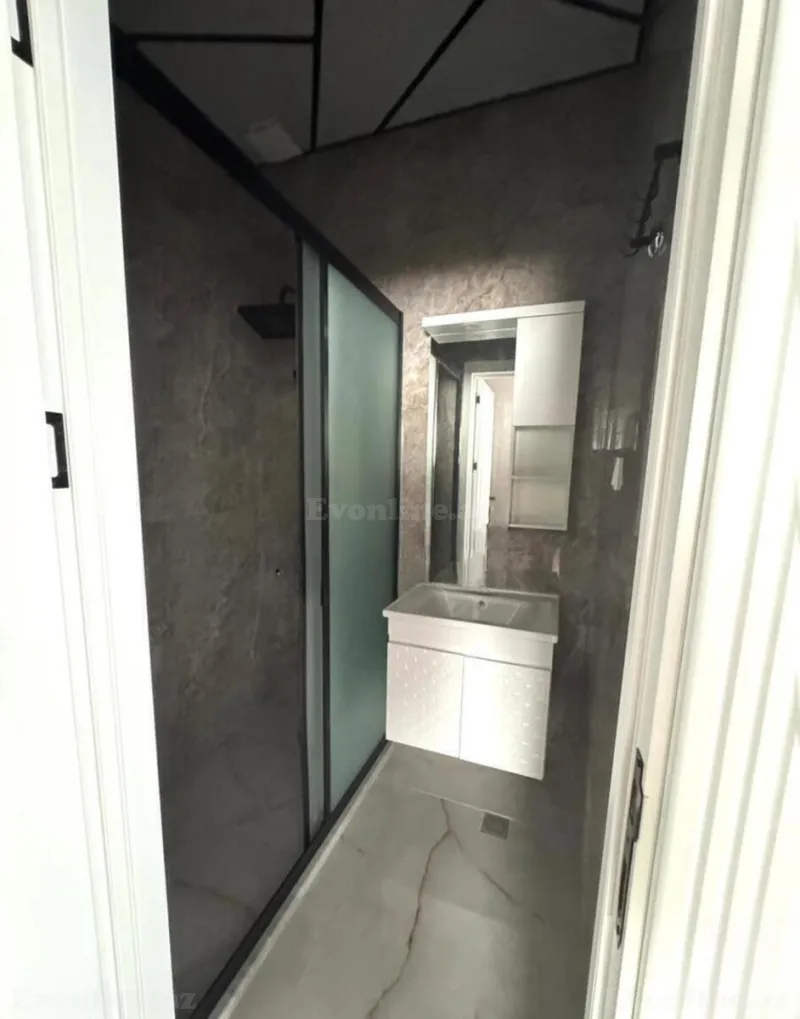 Kirayə verilir 2 otaqlı Mənzil Yeni tikili 80 m² Memar Əcəmi m. - şəkil 12