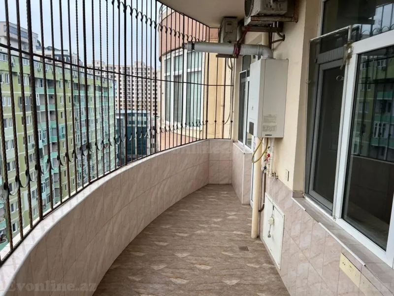 Kirayə verilir 3 otaqlı Mənzil Yeni tikili 90 m² Nərimanov r. - şəkil 13