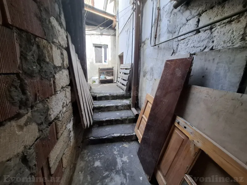 Satılır 7 otaqlı Mənzil Köhnə tikili 300 m² Bayıl - şəkil 16