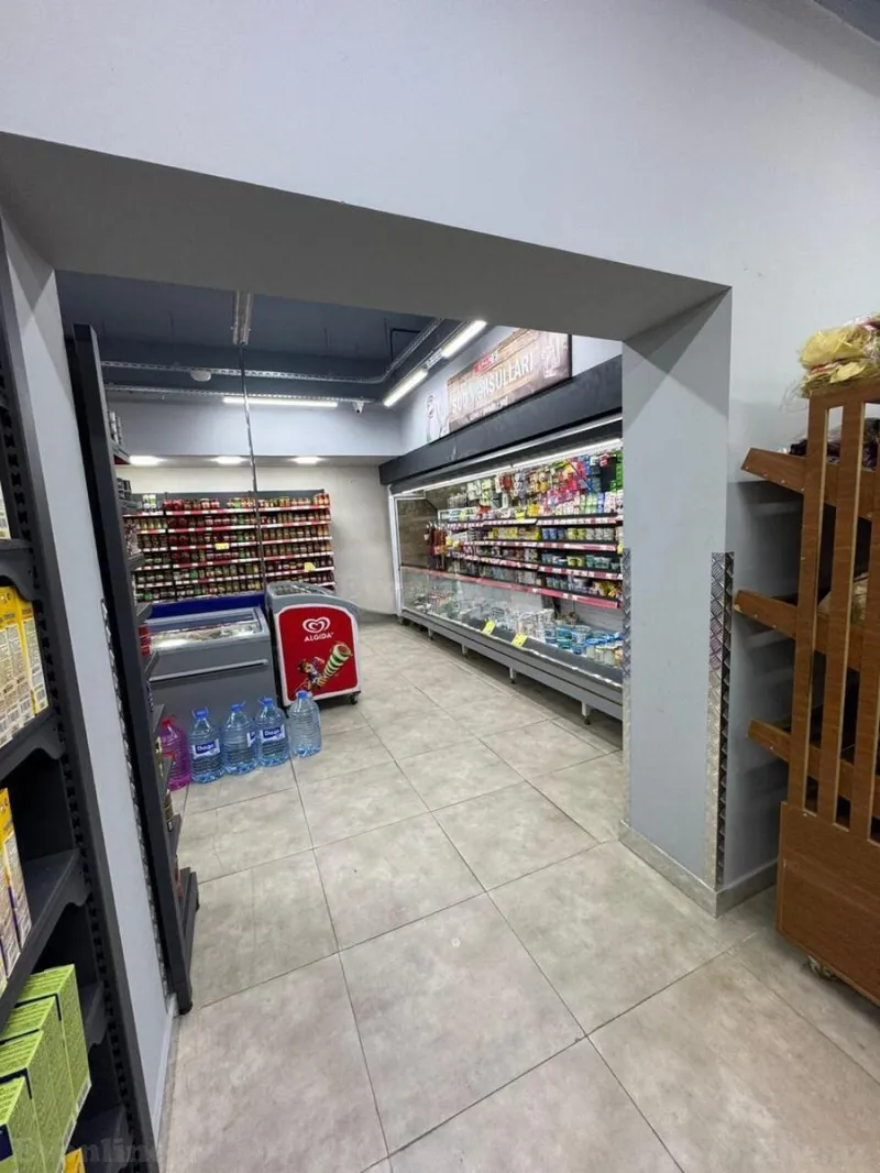 Satılır Obyekt 3500 m² Nizami m. - şəkil 4