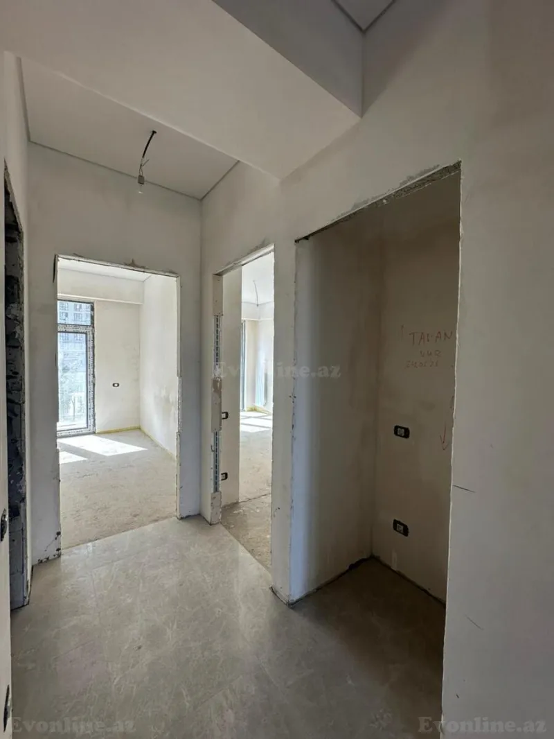 Satılır 3 otaqlı Mənzil Yeni tikili 97 m² Yasamal r. - şəkil 8
