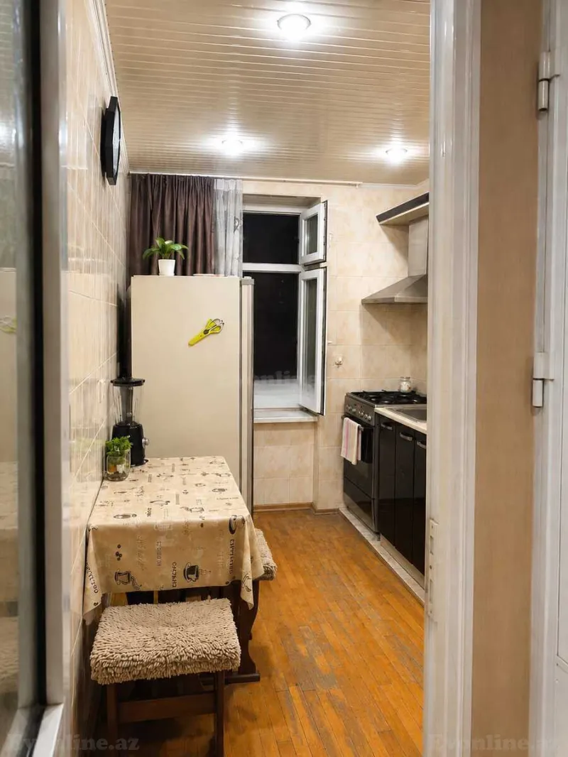 Satılır 3 otaqlı Mənzil Köhnə tikili 70 m² 1-ci mikrorayon - şəkil 8