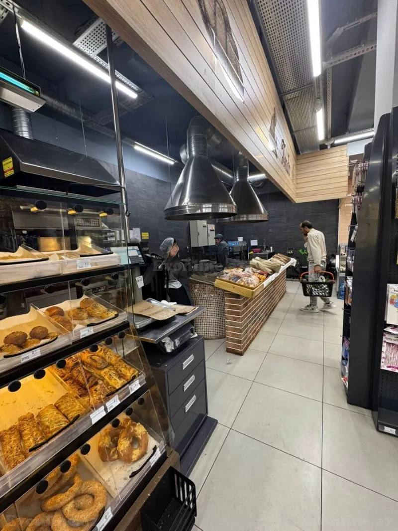 Satılır Obyekt 1400 m² 28 May m. - şəkil 4