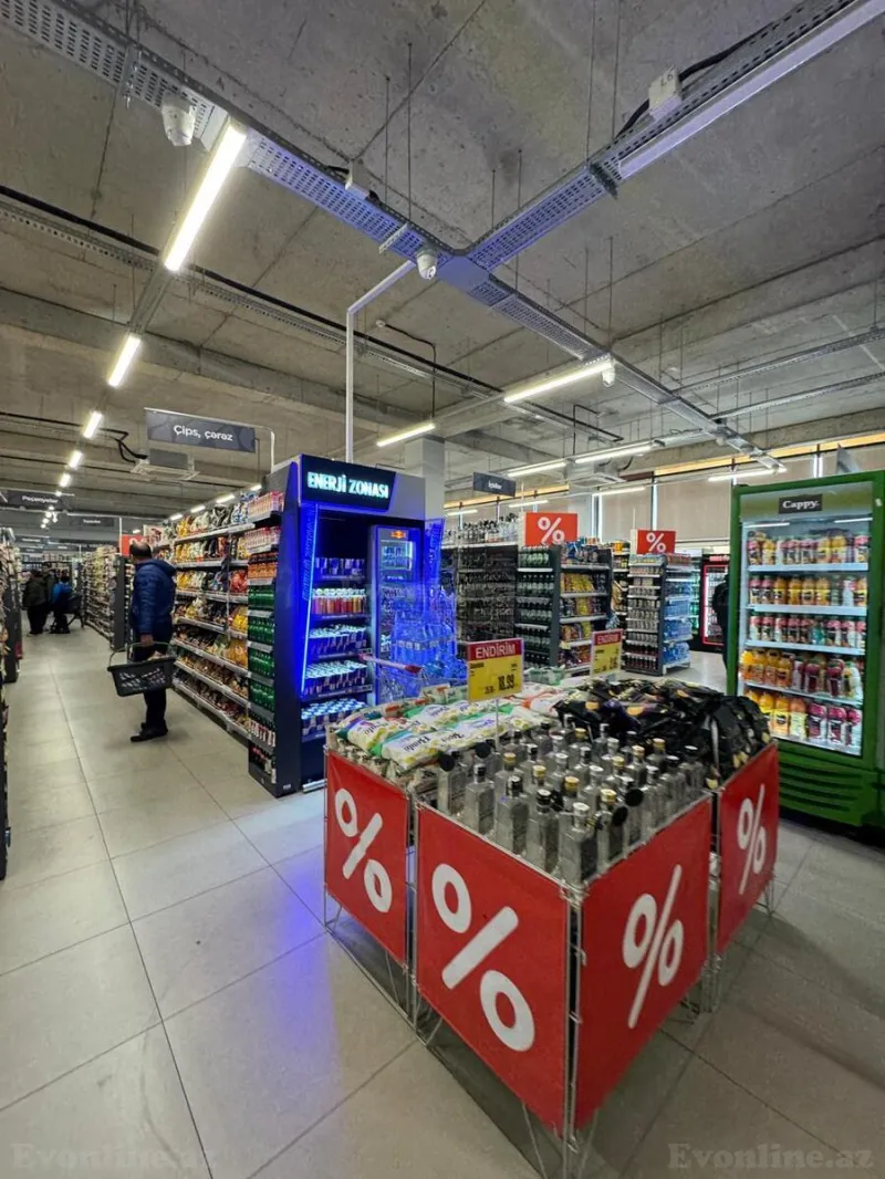 Satılır Obyekt 1400 m² 28 May m. - şəkil 10