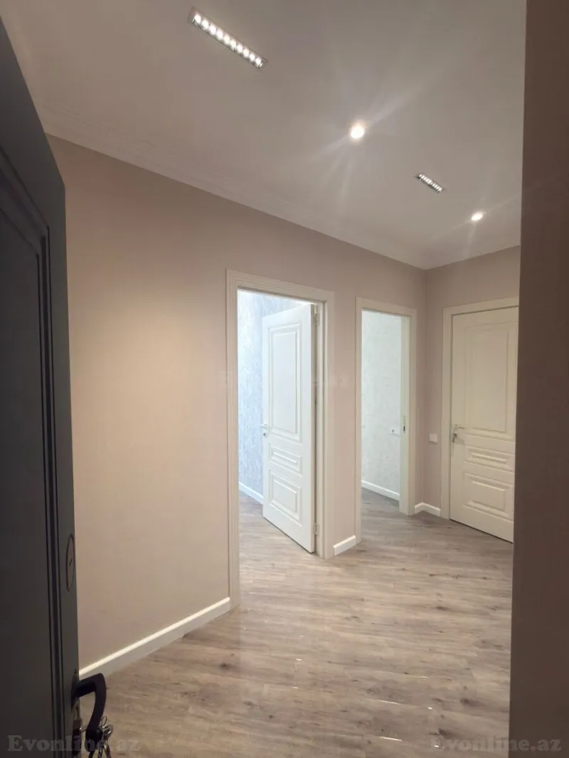 Satılır 2 otaqlı Mənzil Yeni tikili 54 m² Neftçilər m. - şəkil 12