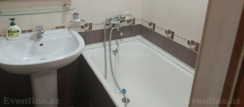 Satılır 3 otaqlı Mənzil Köhnə tikili 64.5 m² 4-cü mikrorayon - şəkil 5
