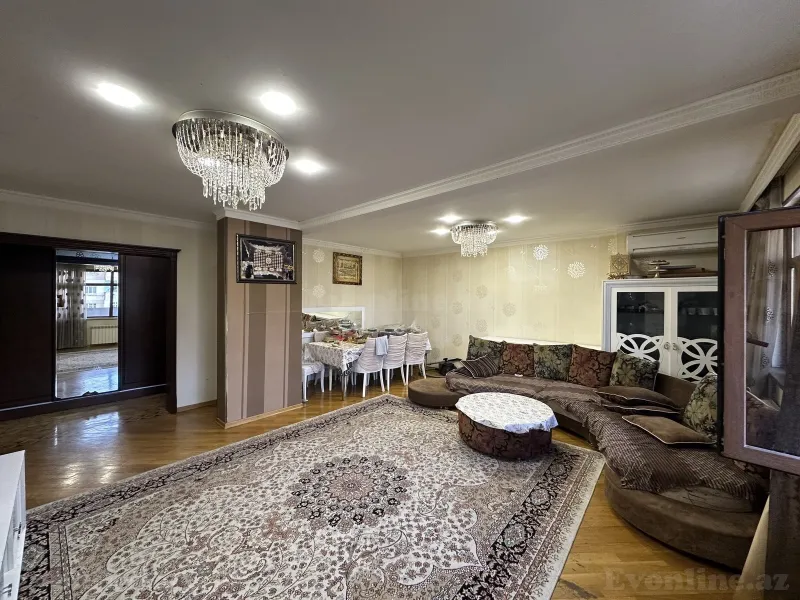 Satılır 5 otaqlı Mənzil Köhnə tikili 120 m² Əhmədli m. - şəkil 2