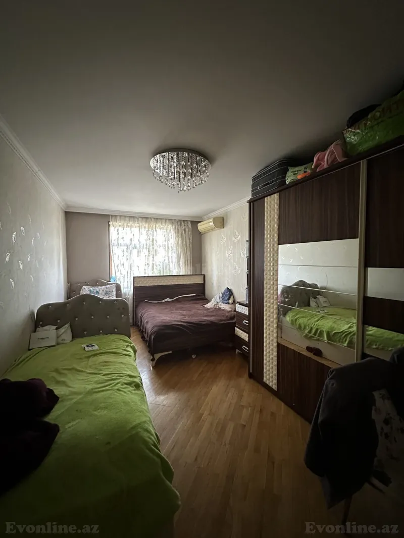 Satılır 5 otaqlı Mənzil Köhnə tikili 120 m² Əhmədli m. - şəkil 4