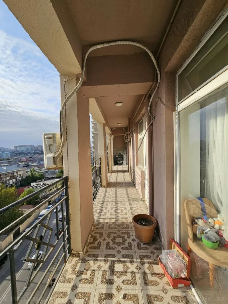 Satılır 3 otaqlı Mənzil Yeni tikili 130 m² Elmlər Akademiyası m. - şəkil 5