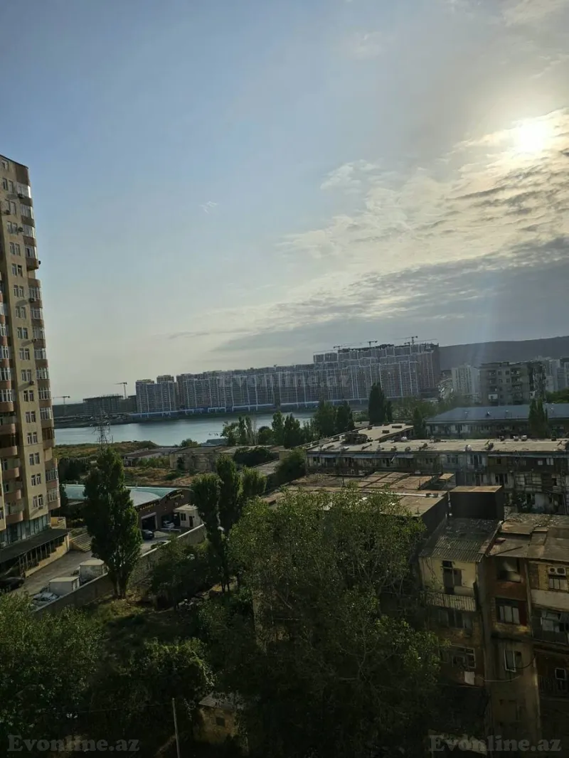 Satılır 3 otaqlı Mənzil Yeni tikili 130 m² Elmlər Akademiyası m. - şəkil 7