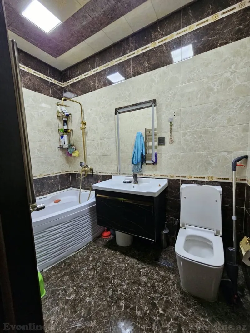 Satılır 3 otaqlı Mənzil Yeni tikili 130 m² Elmlər Akademiyası m. - şəkil 10
