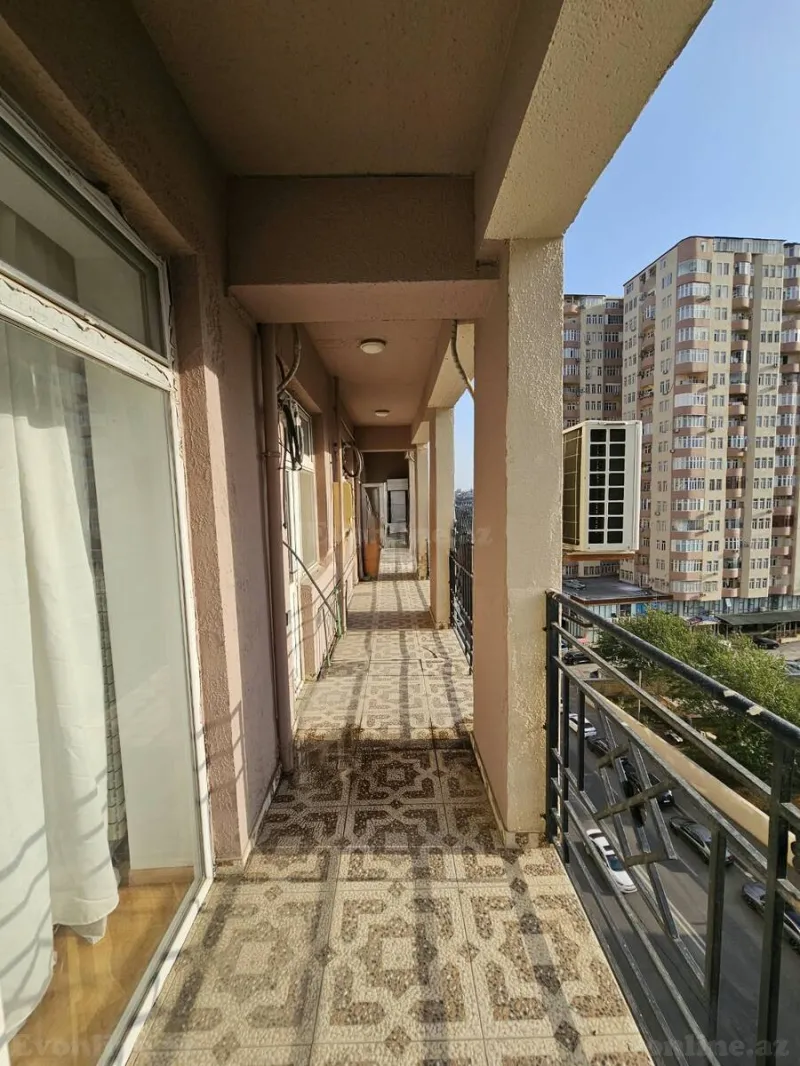 Satılır 3 otaqlı Mənzil Yeni tikili 130 m² Elmlər Akademiyası m. - şəkil 21