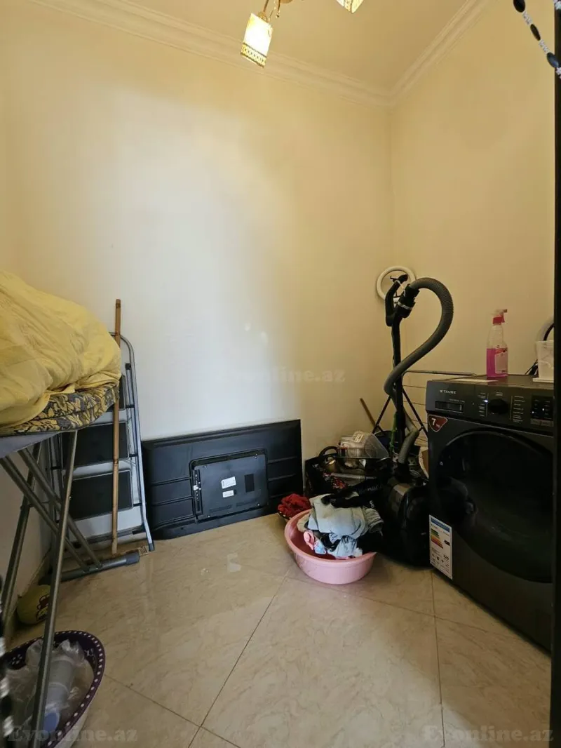 Satılır 3 otaqlı Mənzil Yeni tikili 130 m² Elmlər Akademiyası m. - şəkil 26