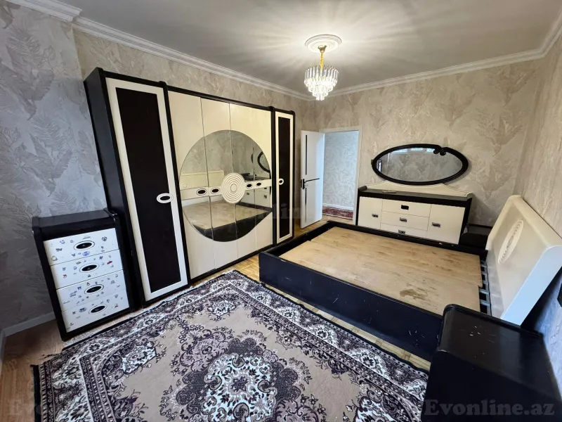 Kirayə verilir 4 otaqlı Mənzil Köhnə tikili 90 m² Xətai r. - şəkil 5