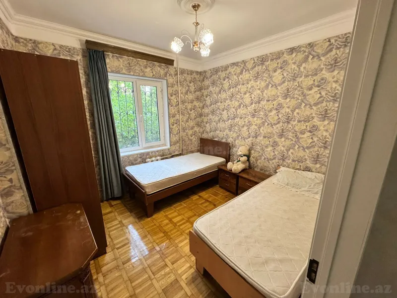 Kirayə verilir 4 otaqlı Mənzil Köhnə tikili 90 m² Xətai r. - şəkil 6
