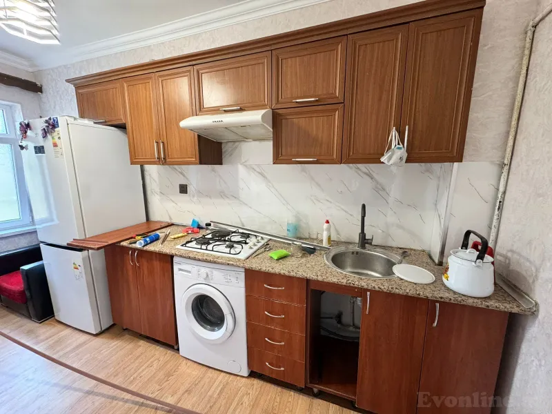 Kirayə verilir 4 otaqlı Mənzil Köhnə tikili 90 m² Xətai r. - şəkil 9