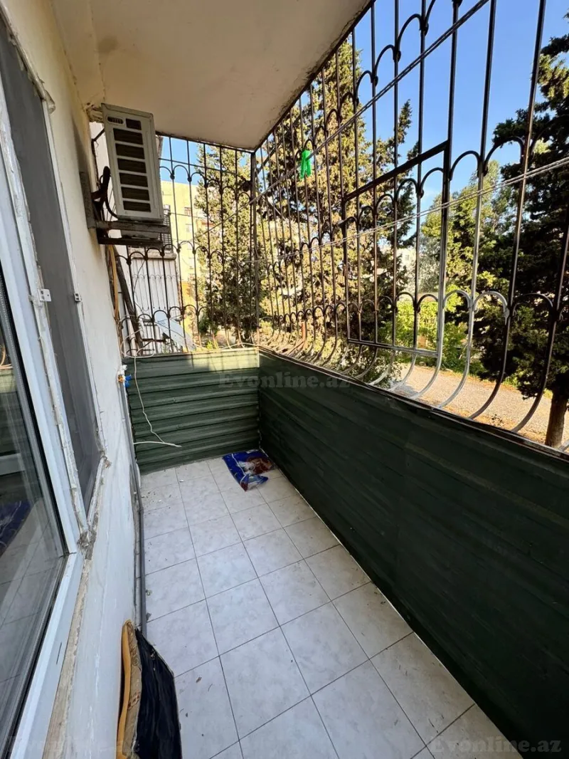 Kirayə verilir 4 otaqlı Mənzil Köhnə tikili 90 m² Xətai r. - şəkil 12