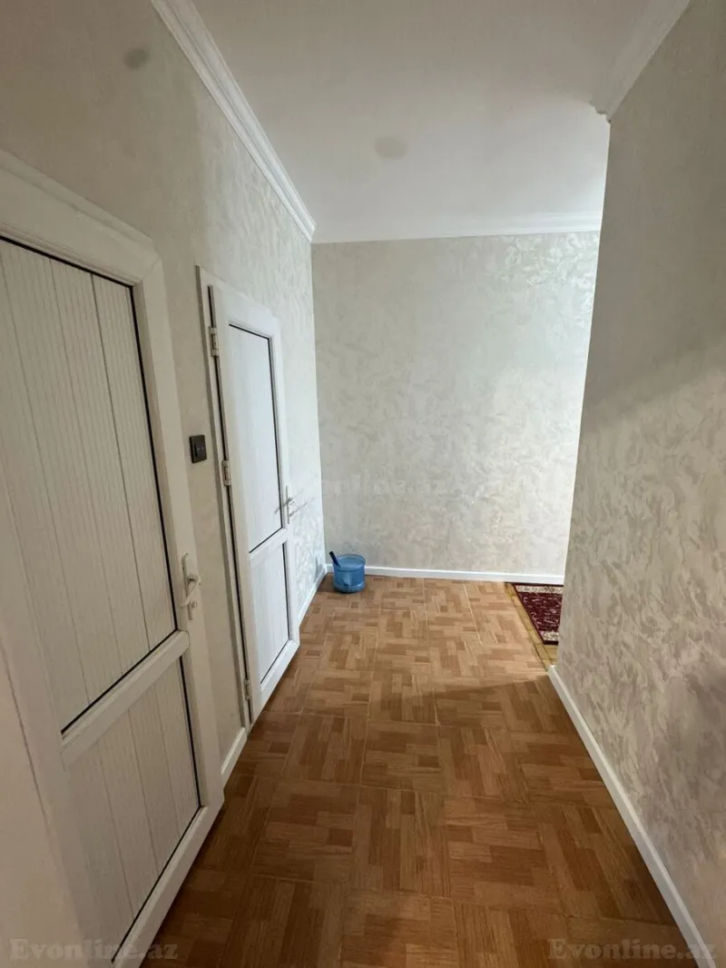 Kirayə verilir 4 otaqlı Mənzil Köhnə tikili 90 m² Xətai r. - şəkil 18