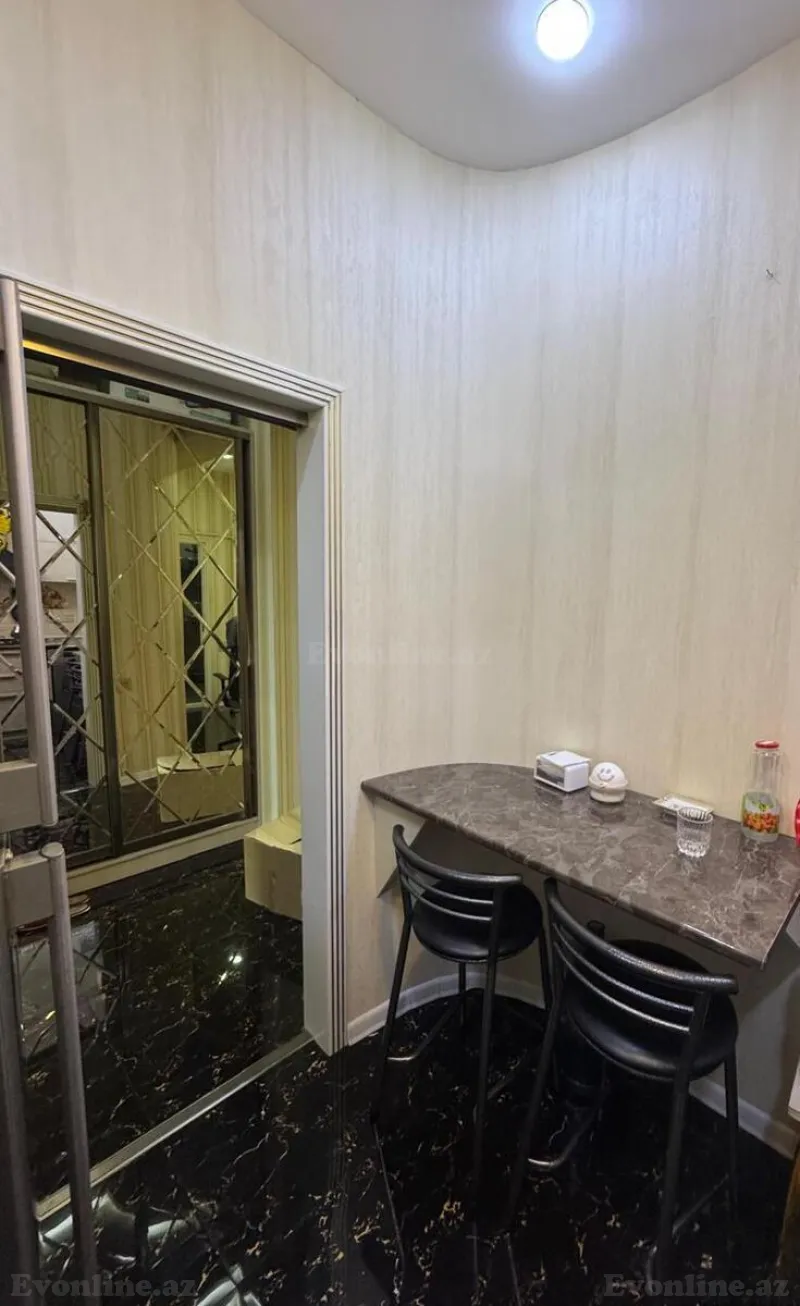 Kirayə verilir 2 otaqlı Mənzil Yeni tikili 70 m² Neftçilər m. - şəkil 10