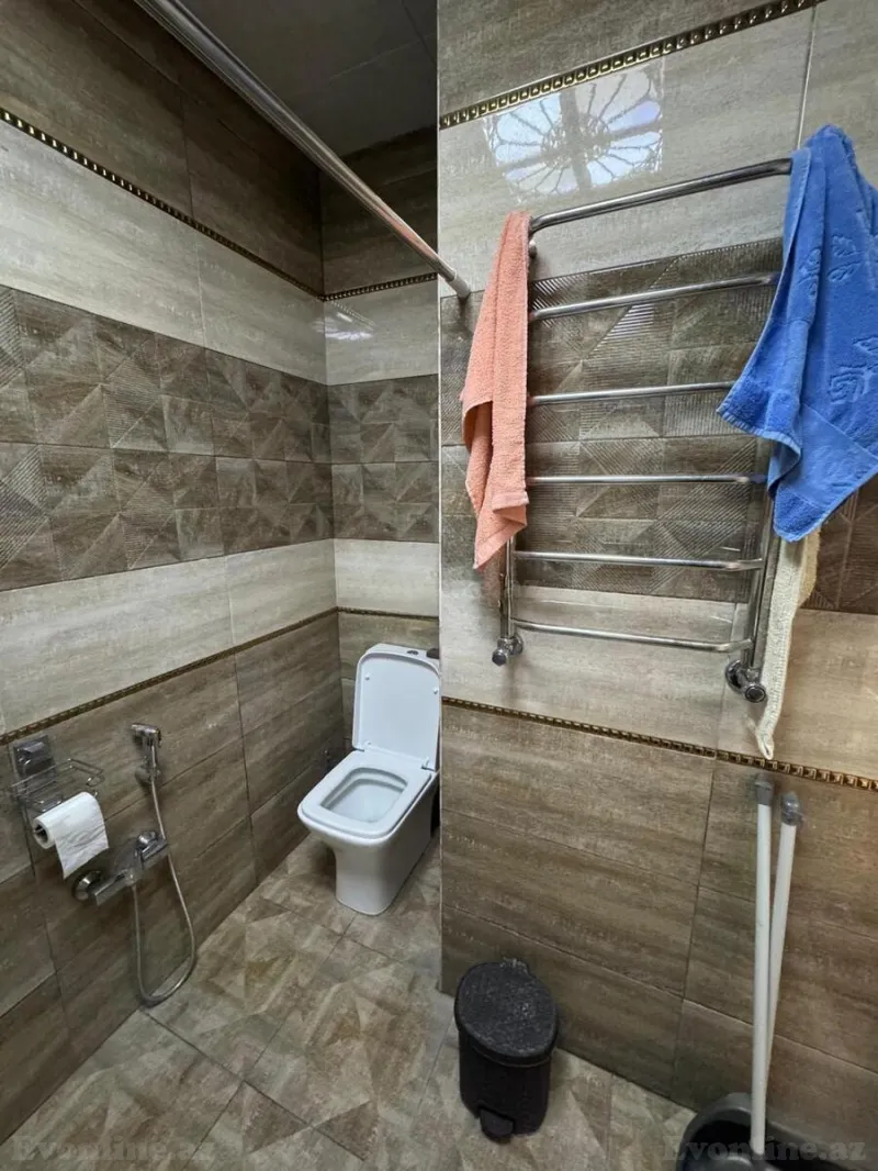Kirayə verilir 2 otaqlı Mənzil Yeni tikili 70 m² Neftçilər m. - şəkil 17