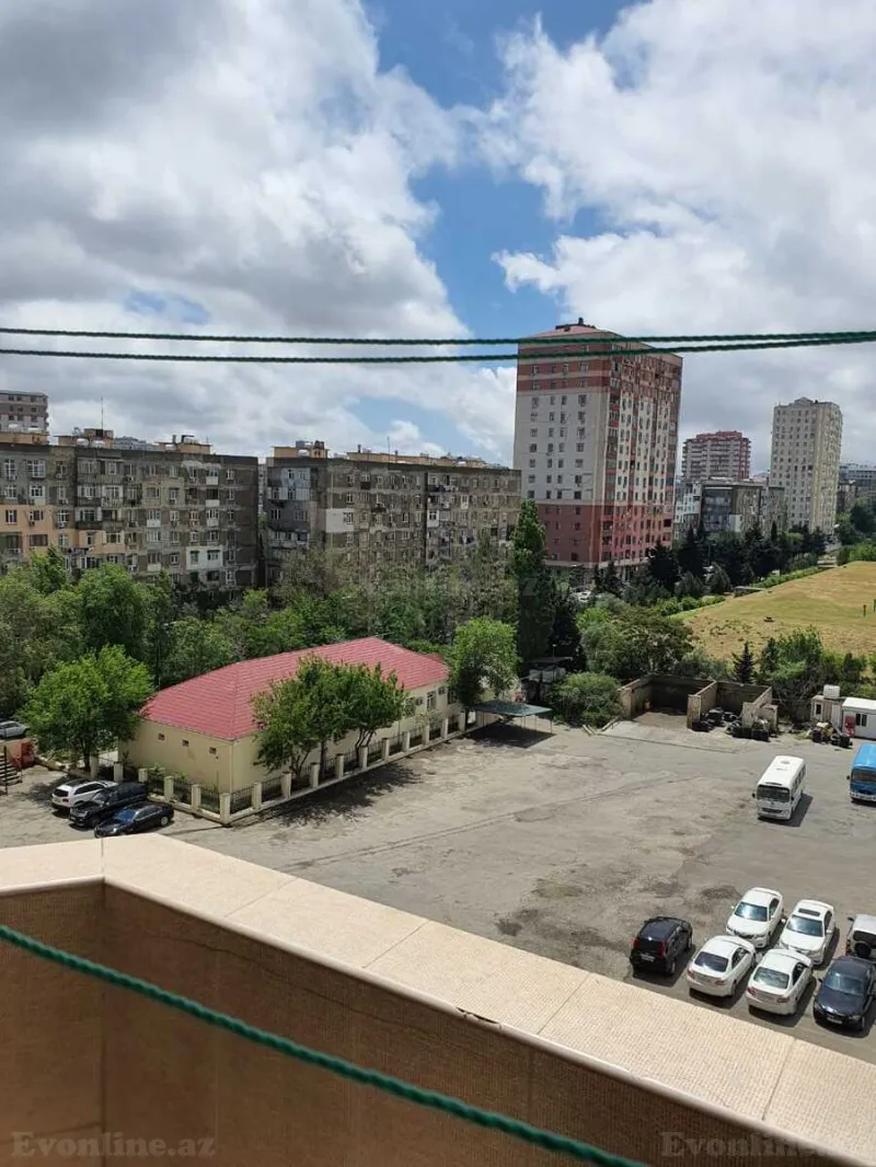 Satılır 3 otaqlı Mənzil Yeni tikili 137 m² 9-cu mikrorayon - şəkil 2