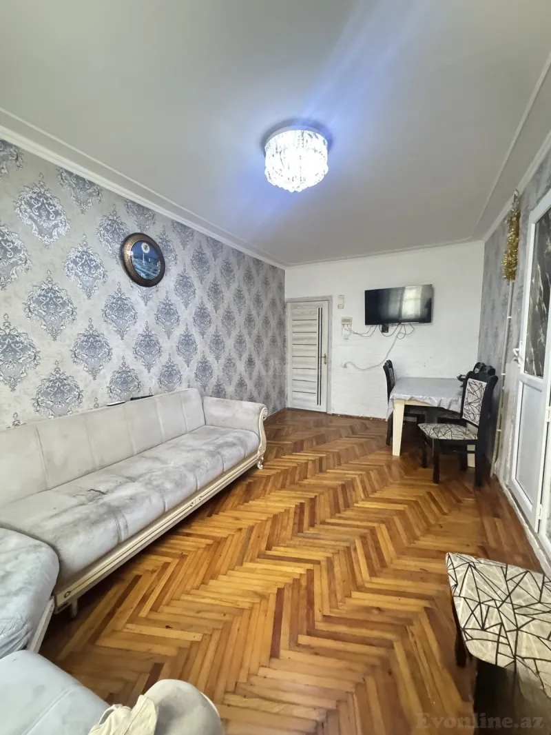 Satılır 3 otaqlı Mənzil Köhnə tikili 55 m² Hövsan