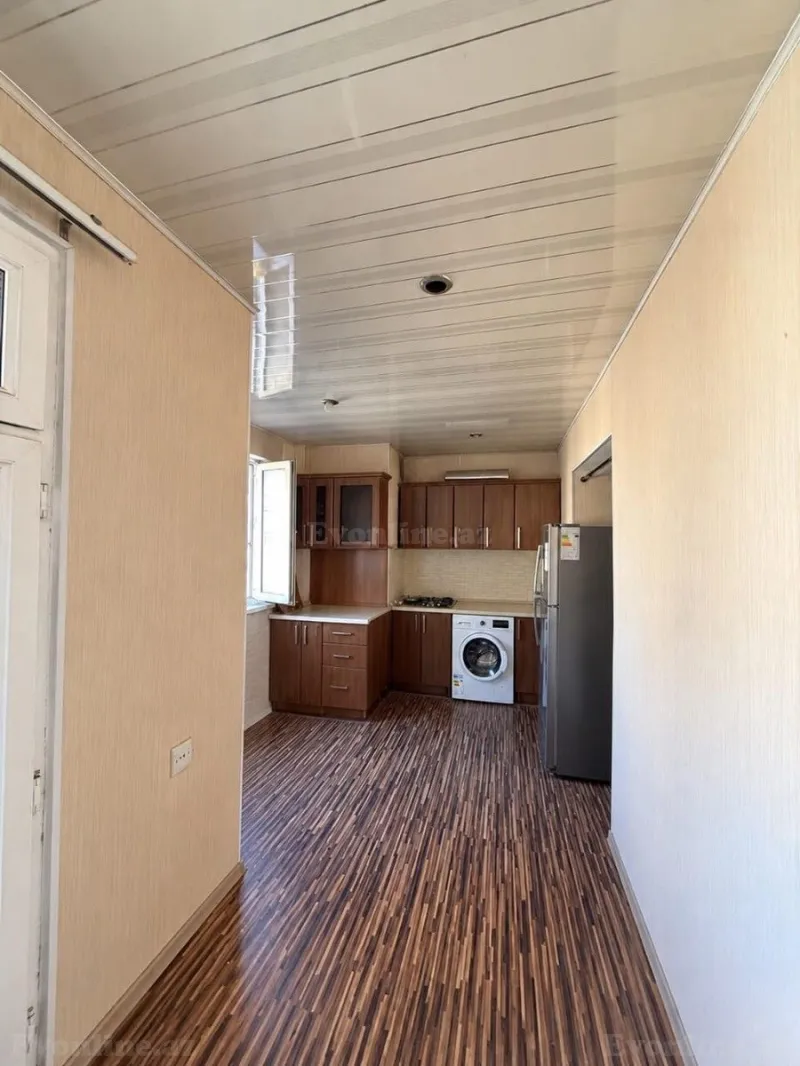 Satılır 3 otaqlı Mənzil Köhnə tikili 90 m² Yeni Yasamal - şəkil 5