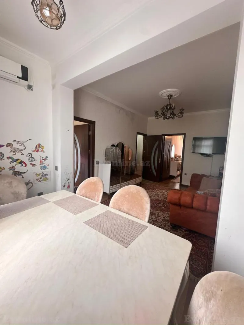 Satılır 2 otaqlı Mənzil Köhnə tikili 43 m² 1-ci mikrorayon - şəkil 4